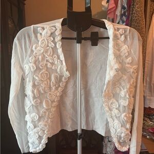 Chic White Floral Women's Blouse